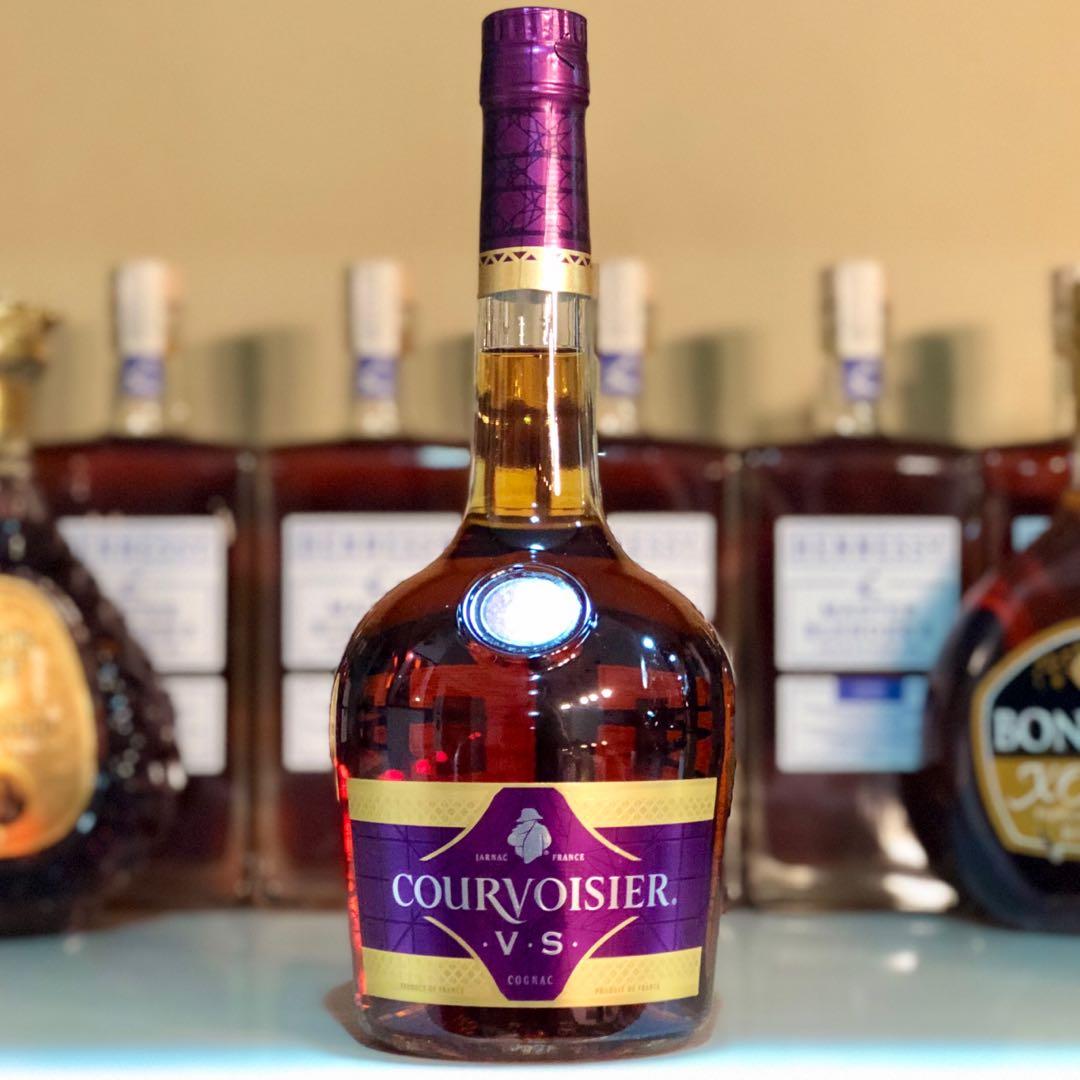 Rượu Courvoisier từ Pháp