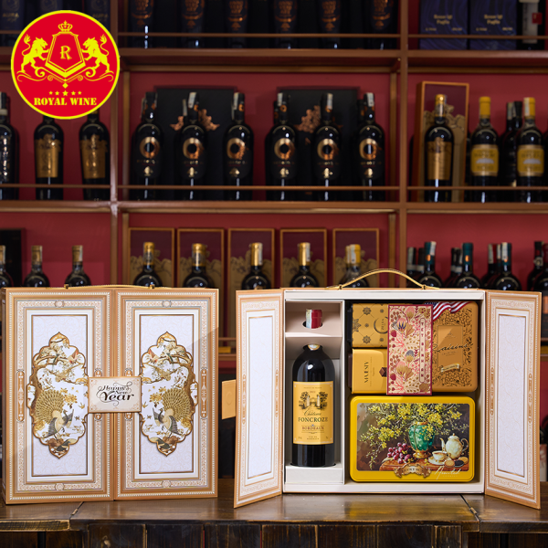 Thành phần bên trong hộp quà tặng QT10.2