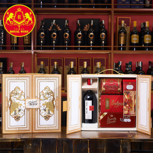 Tìm hiểu về hộp quà tặng QT12.1