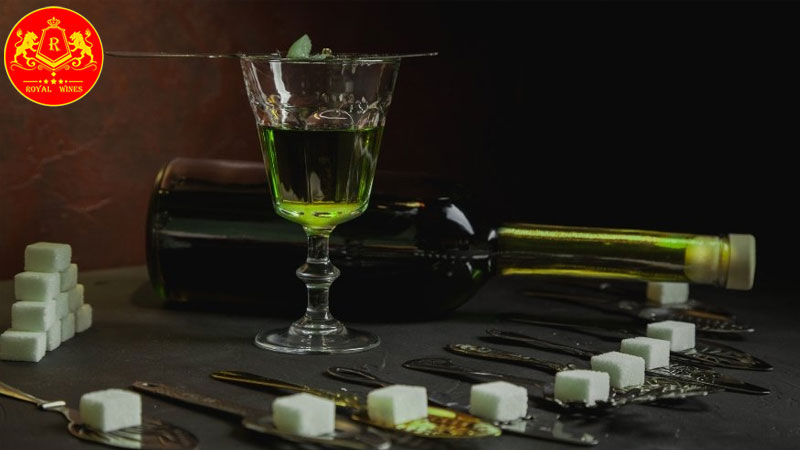 ruou-co-tien-xanh-absinthe-1