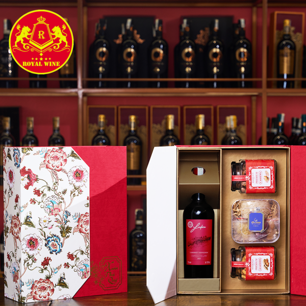 Chi tiết về hộp quà tặng QT25.1