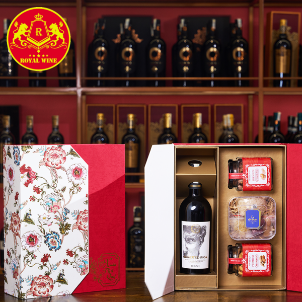 Chi tiết về hộp quà tặng QT25.2